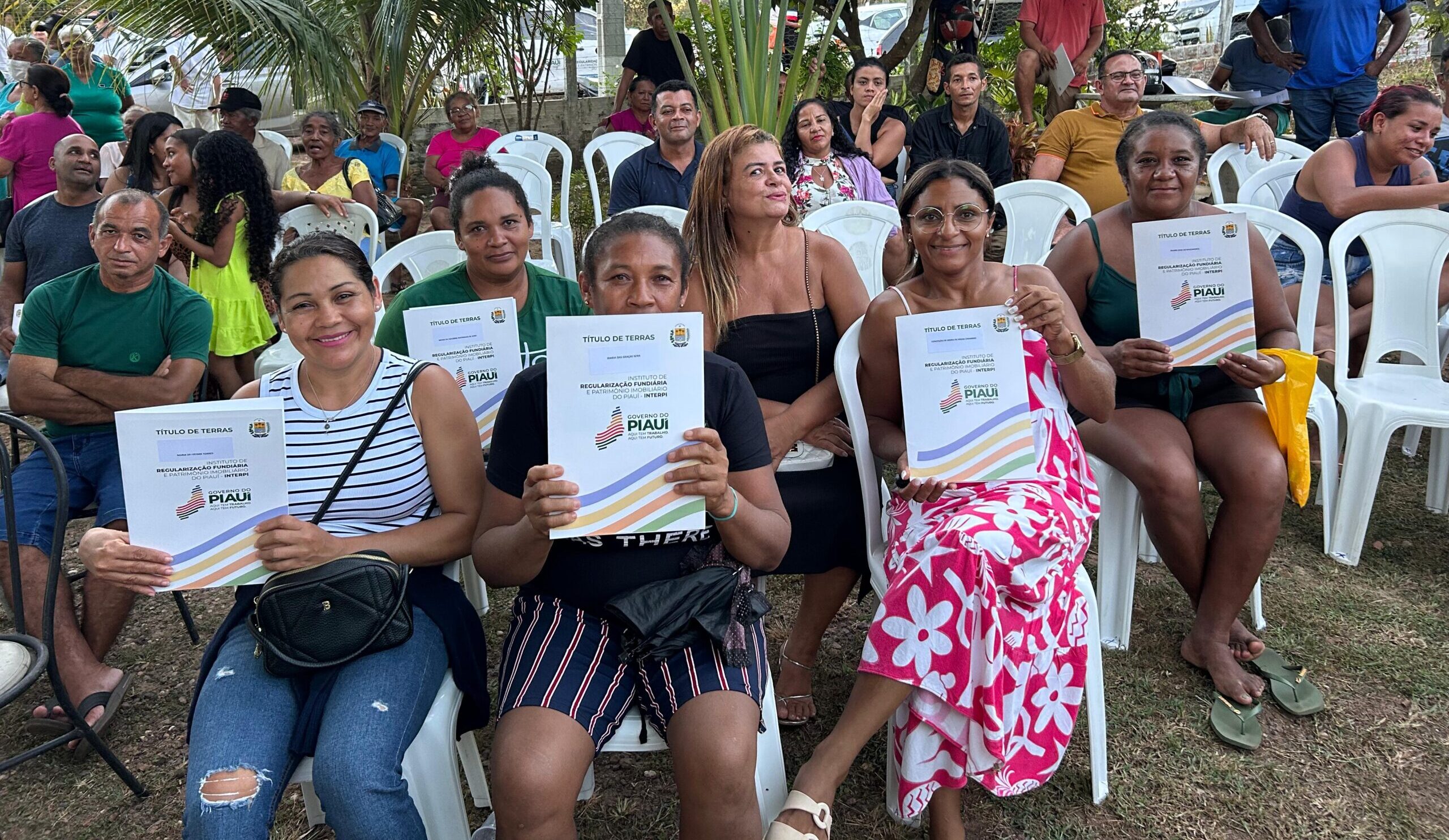 Mais de 150 pessoas são beneficiadas com títulos de terra na comunidade Sanharó, em Teresina