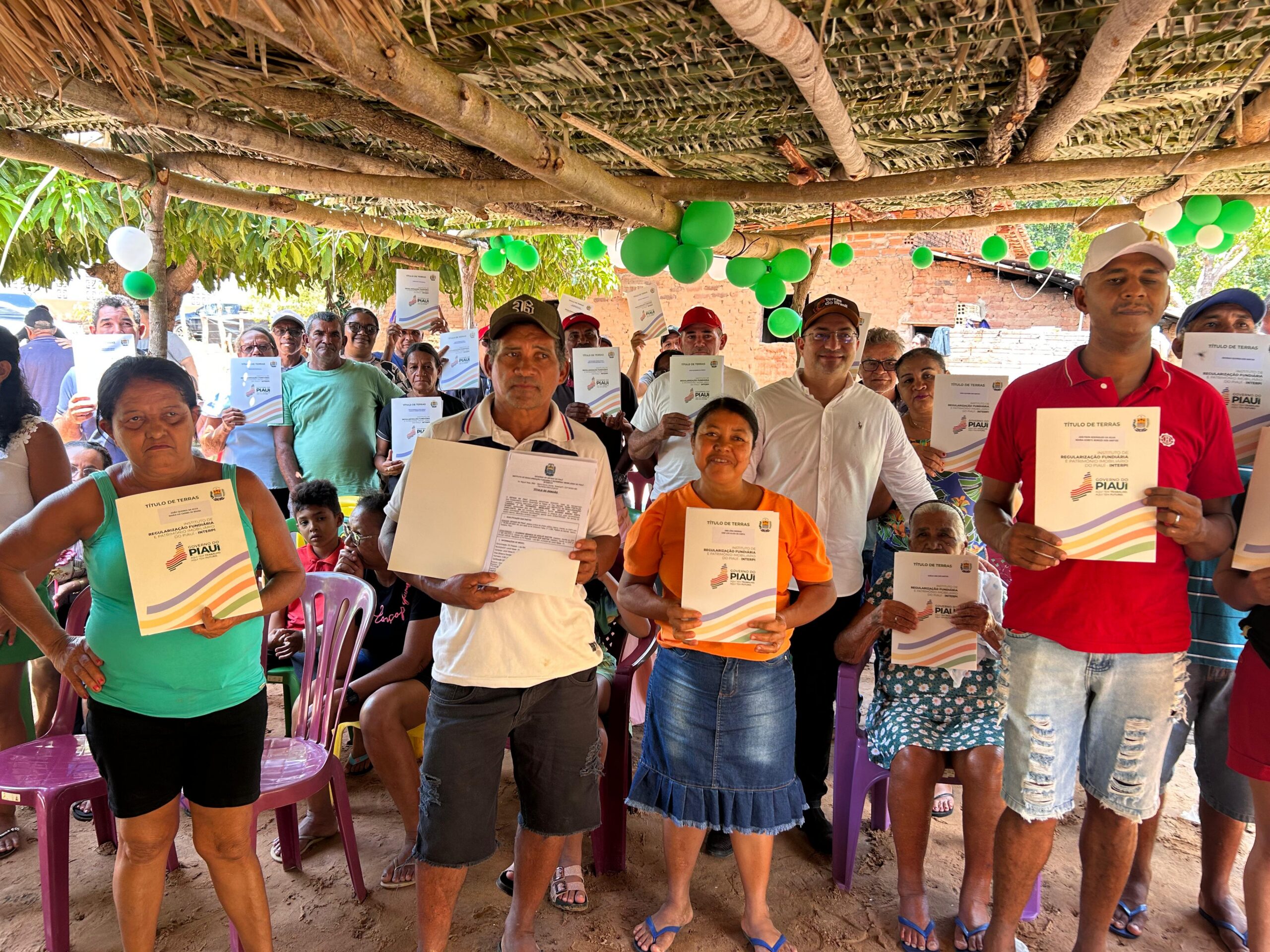 Governo do Estado garante segurança jurídica para mais de 180 pessoas da comunidade Piedade, em Landri Sales